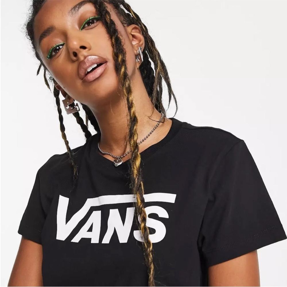 New VANS Women’s Cotton Drop V Black White Logo Short Sleeve Tee Size XS